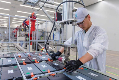 寧德時(shí)代股權(quán)投資的戰(zhàn)略棋局 2024年新能源車企緣何難逃其“朋友圈”？